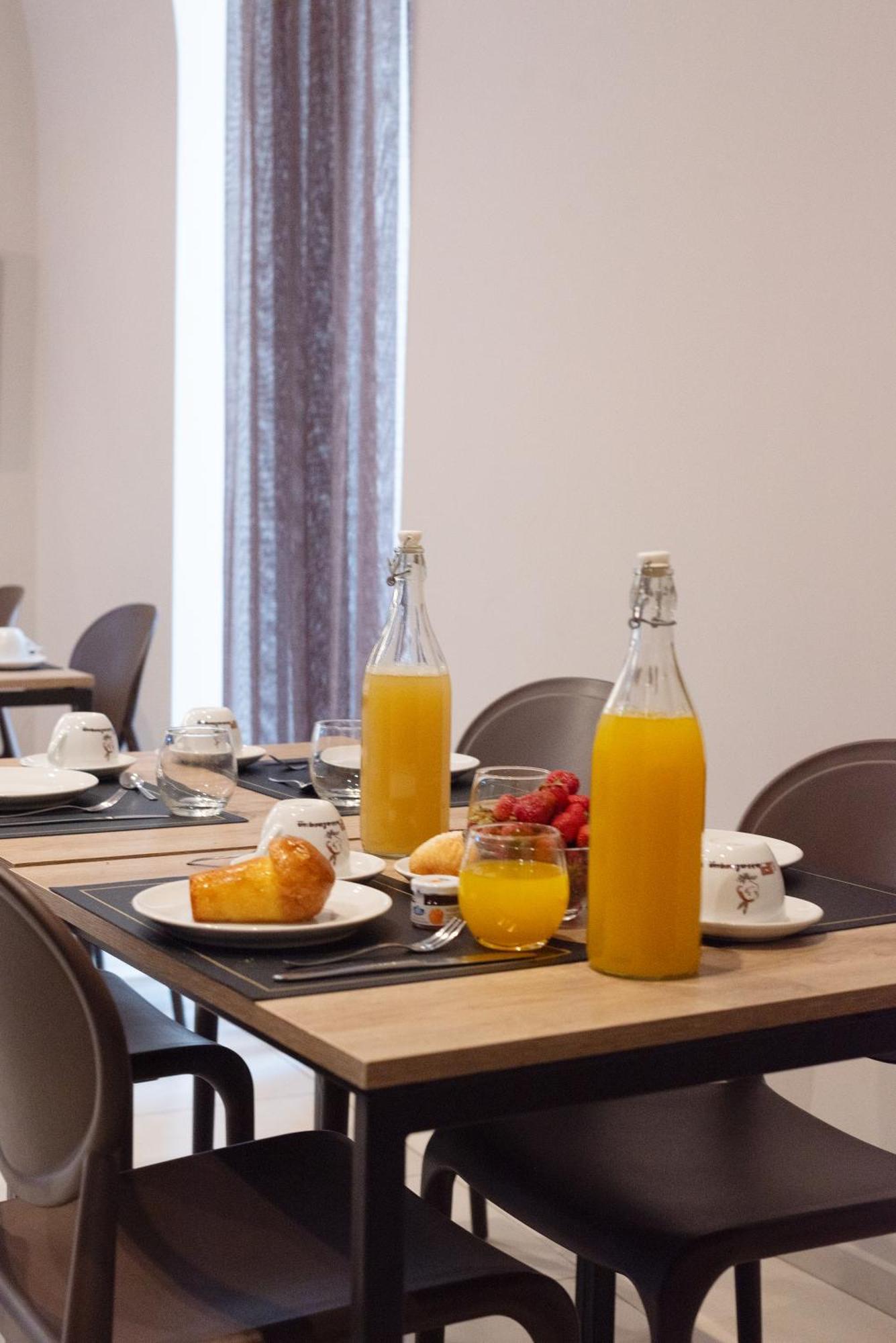 Neapolis Lifestyle Bed & Breakfast Bagian luar foto