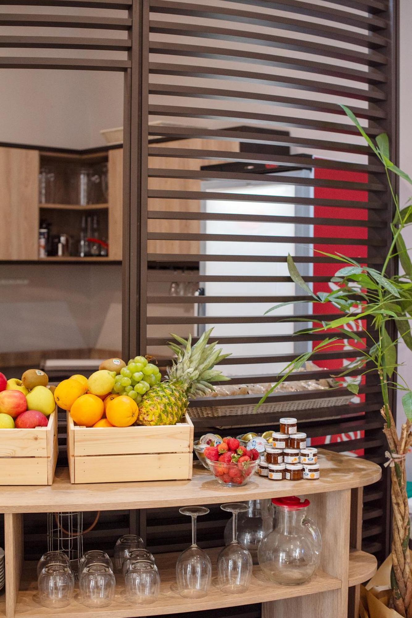 Neapolis Lifestyle Bed & Breakfast Bagian luar foto