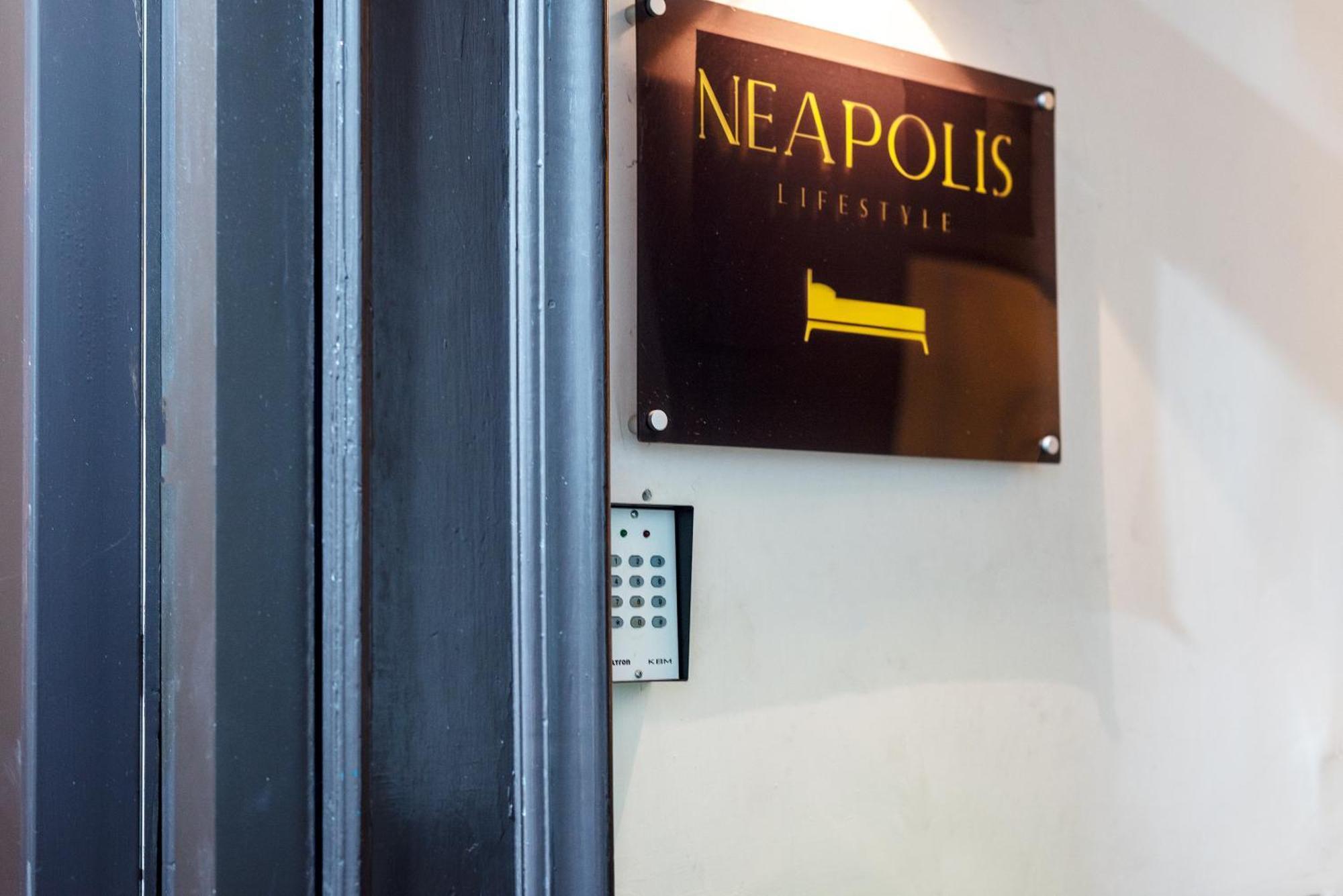 Neapolis Lifestyle Bed & Breakfast Bagian luar foto