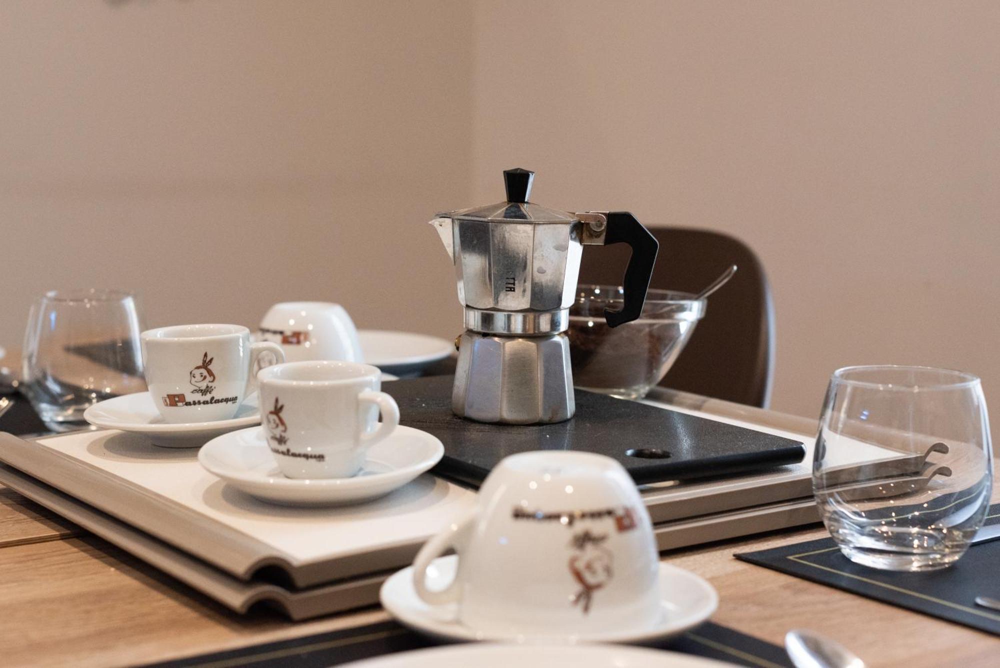 Neapolis Lifestyle Bed & Breakfast Bagian luar foto