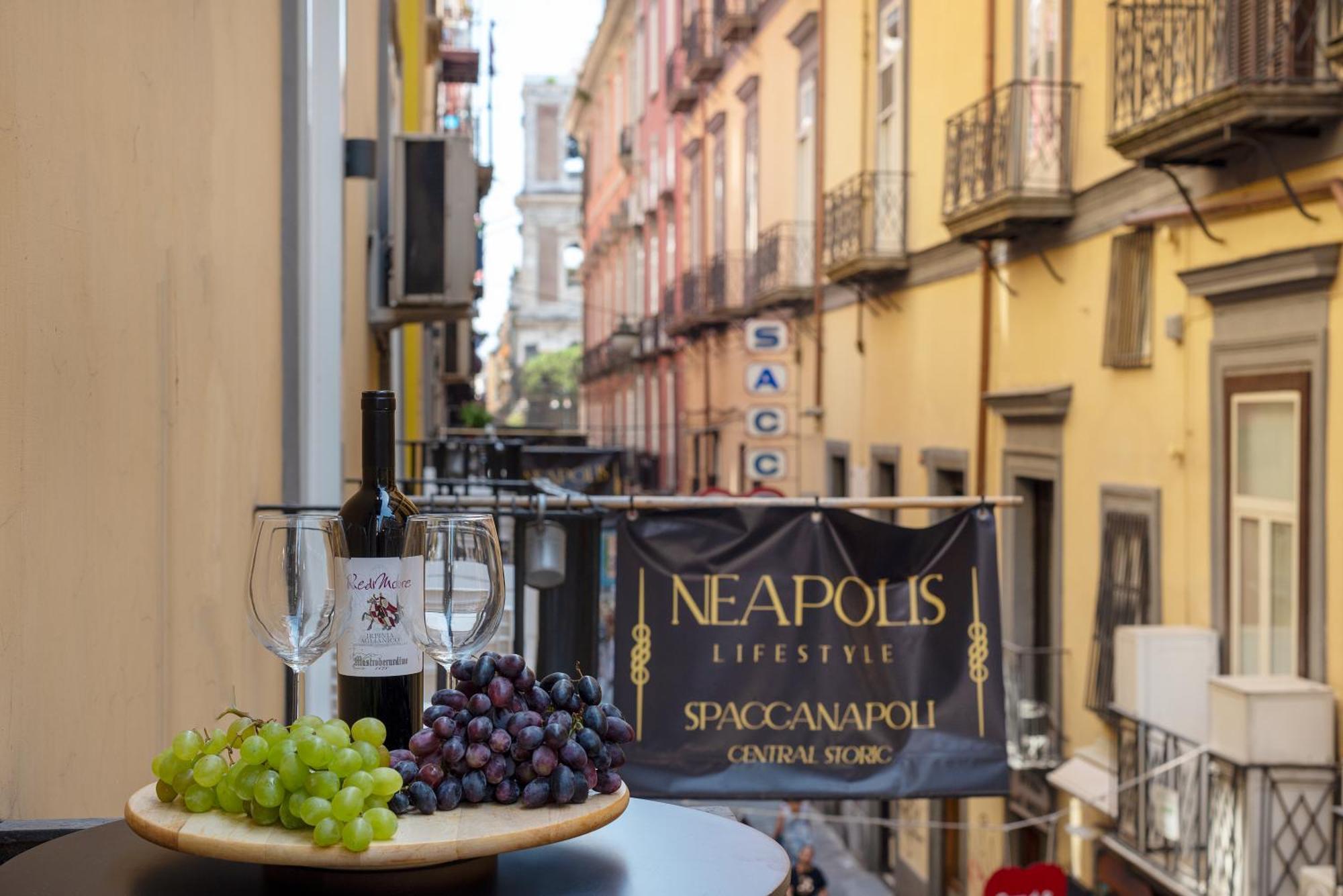 Neapolis Lifestyle Bed & Breakfast Bagian luar foto