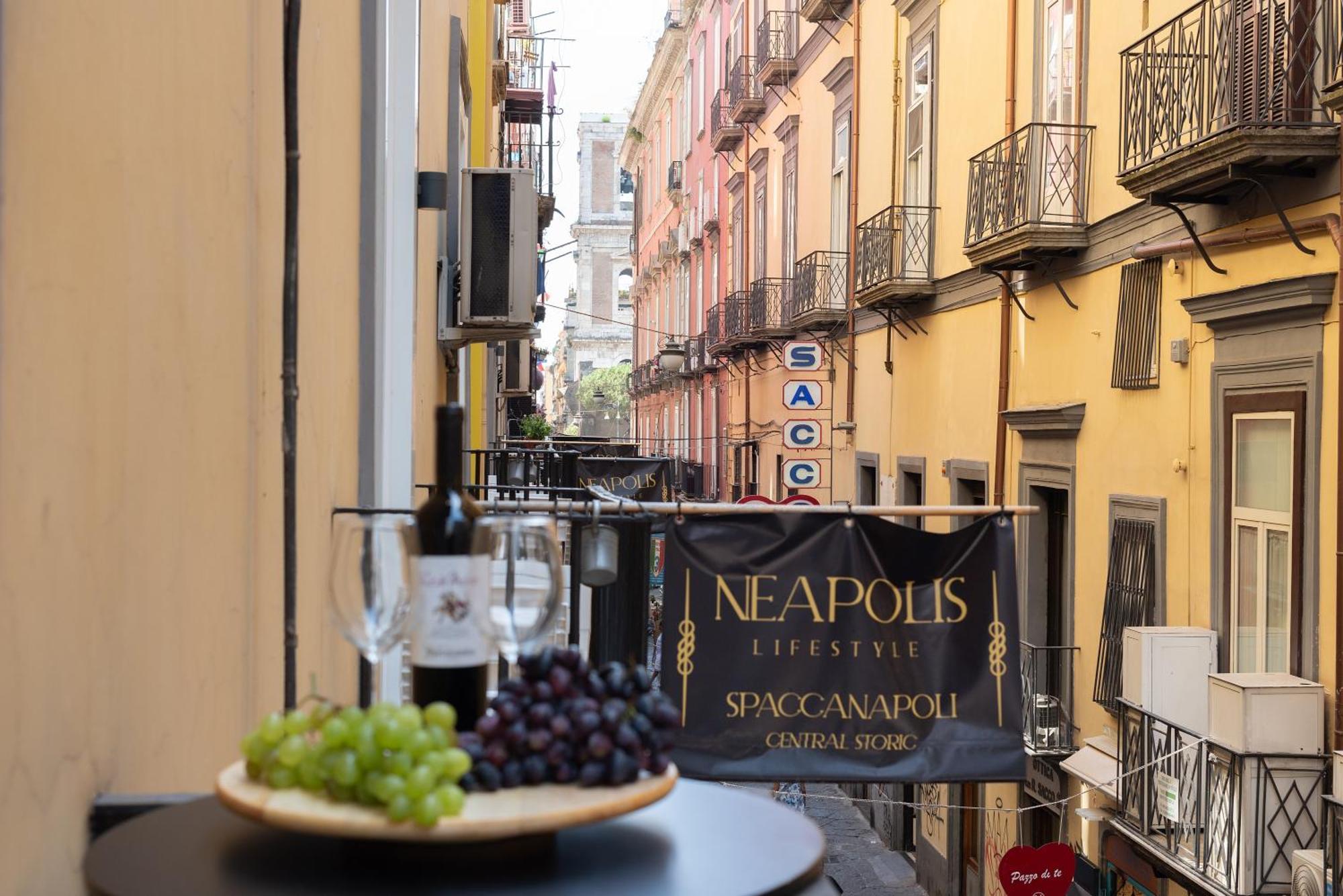 Neapolis Lifestyle Bed & Breakfast Bagian luar foto